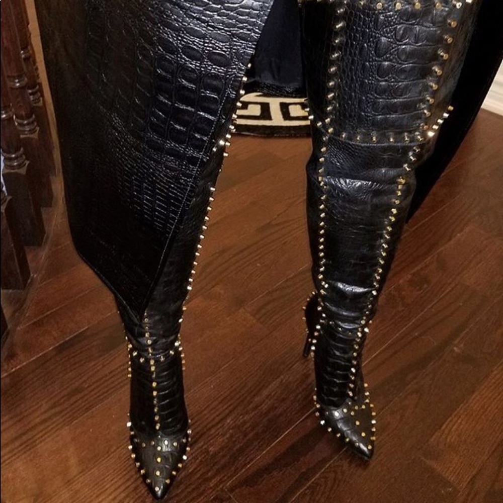 Meet your Posher, Jeanette